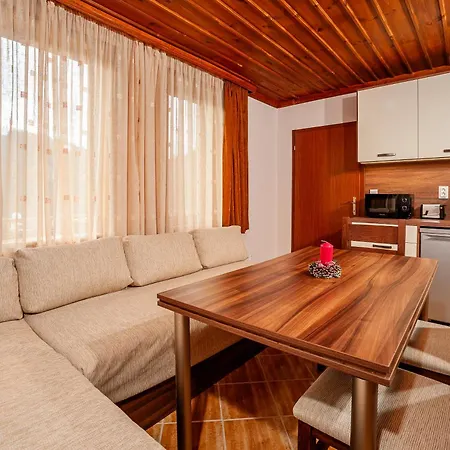 Affittacamere комплекс божидарица Progled