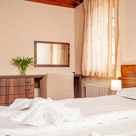 Pensiune комплекс божидарица *